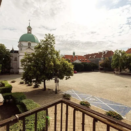 Concierge Old Town Square 公寓 *